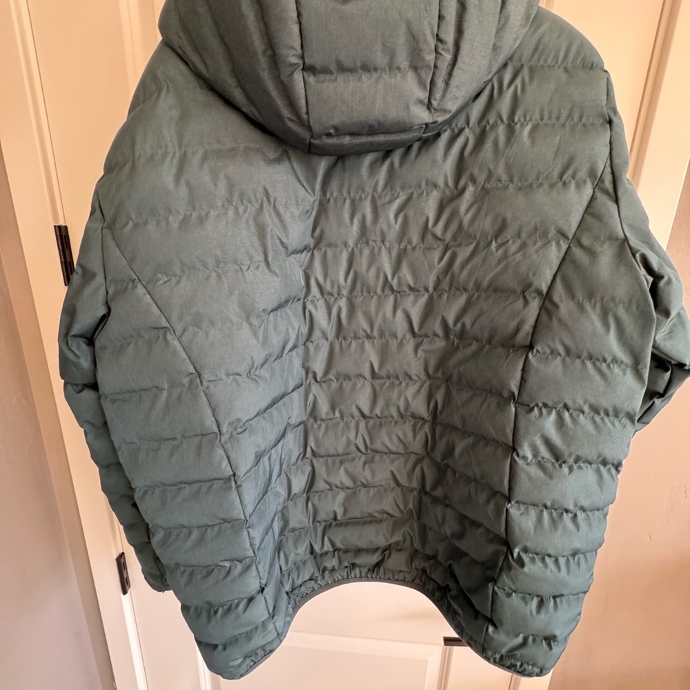 Waterproof Puffer Jacket. - image 3